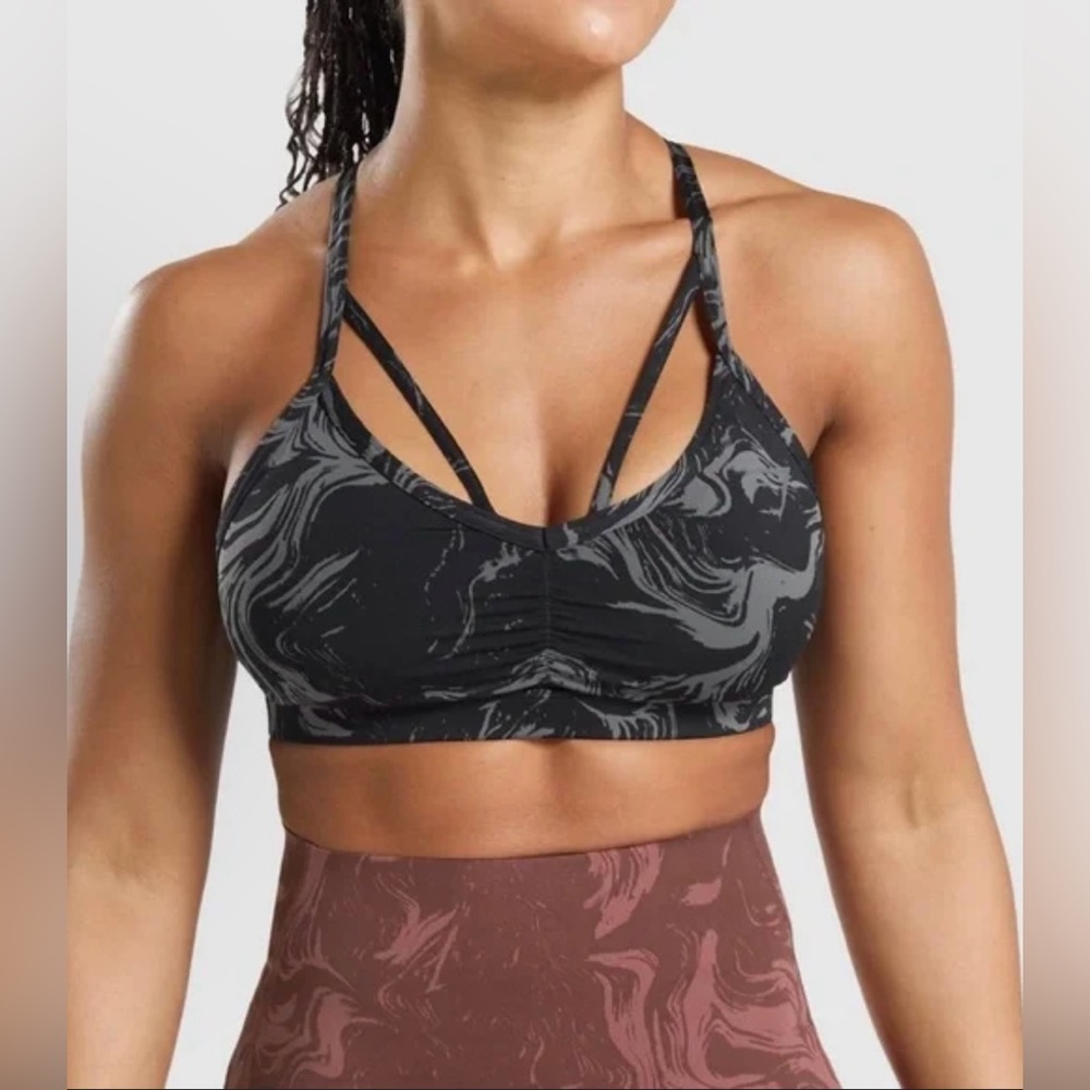 (291.) Gymshark Power Sports Bra